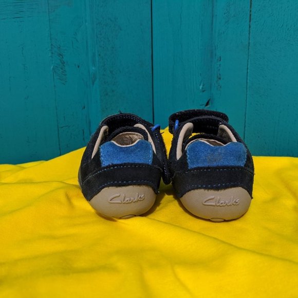 Toddler Clarks - Size 4 - 0073 - Picture 4 of 4